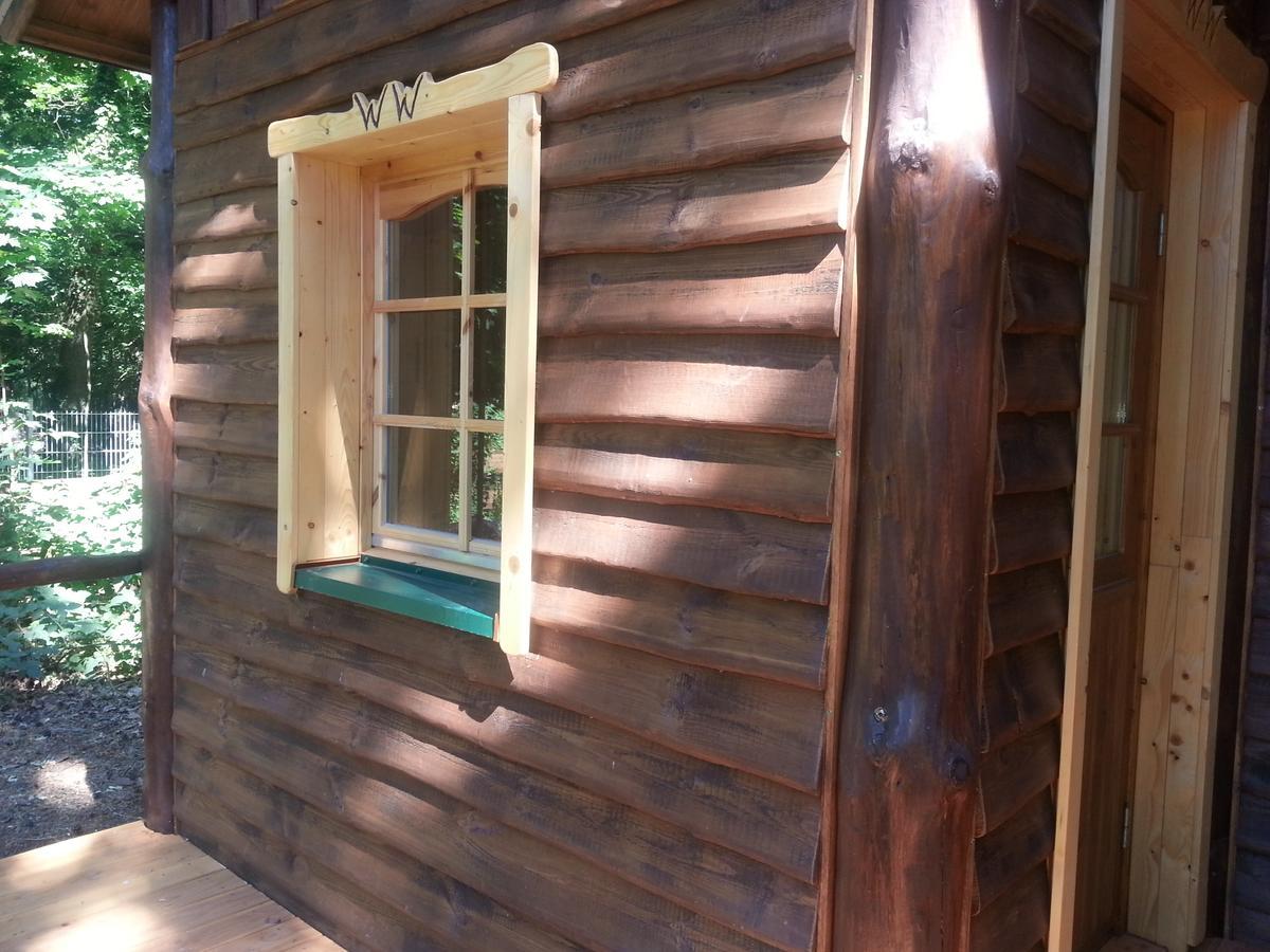Holzhaus Waldwichtel Am Wald Und See Neuruppin Exterior photo